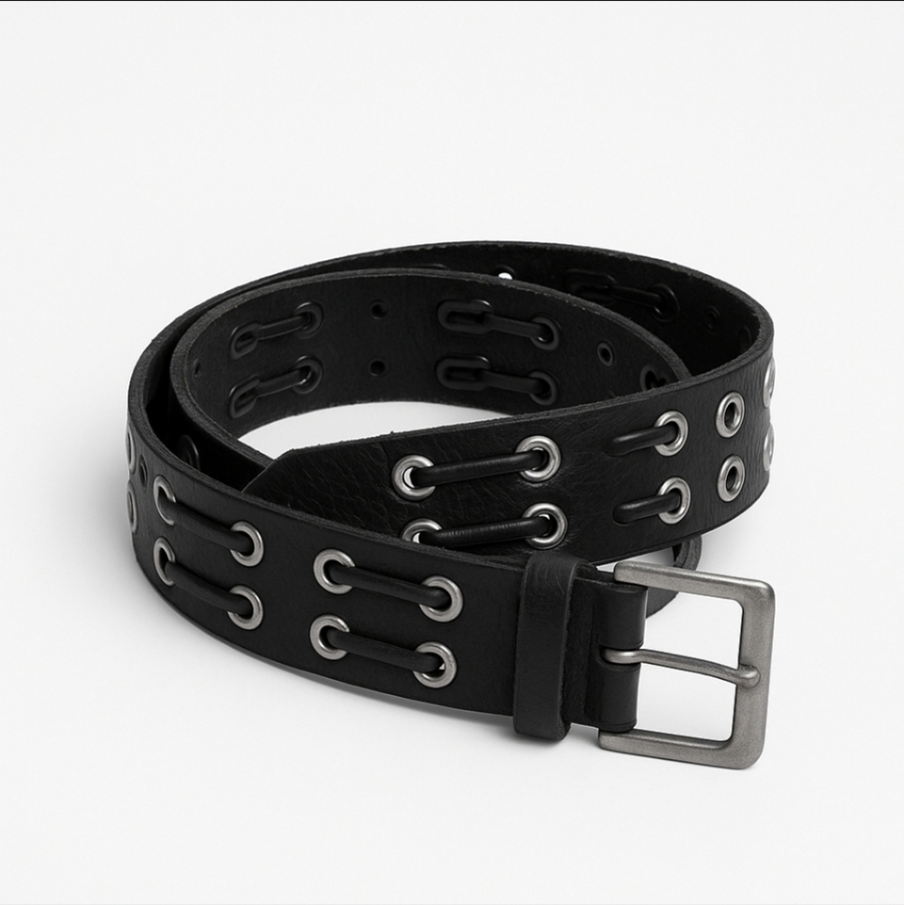 Levi’s Black Leather Grommet Belt Sz 32 Punk Y2K Streetwear